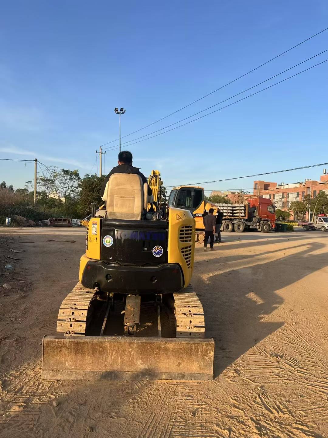 Used Komatsu PC30MR-2 Excavator 2016 Model / 3