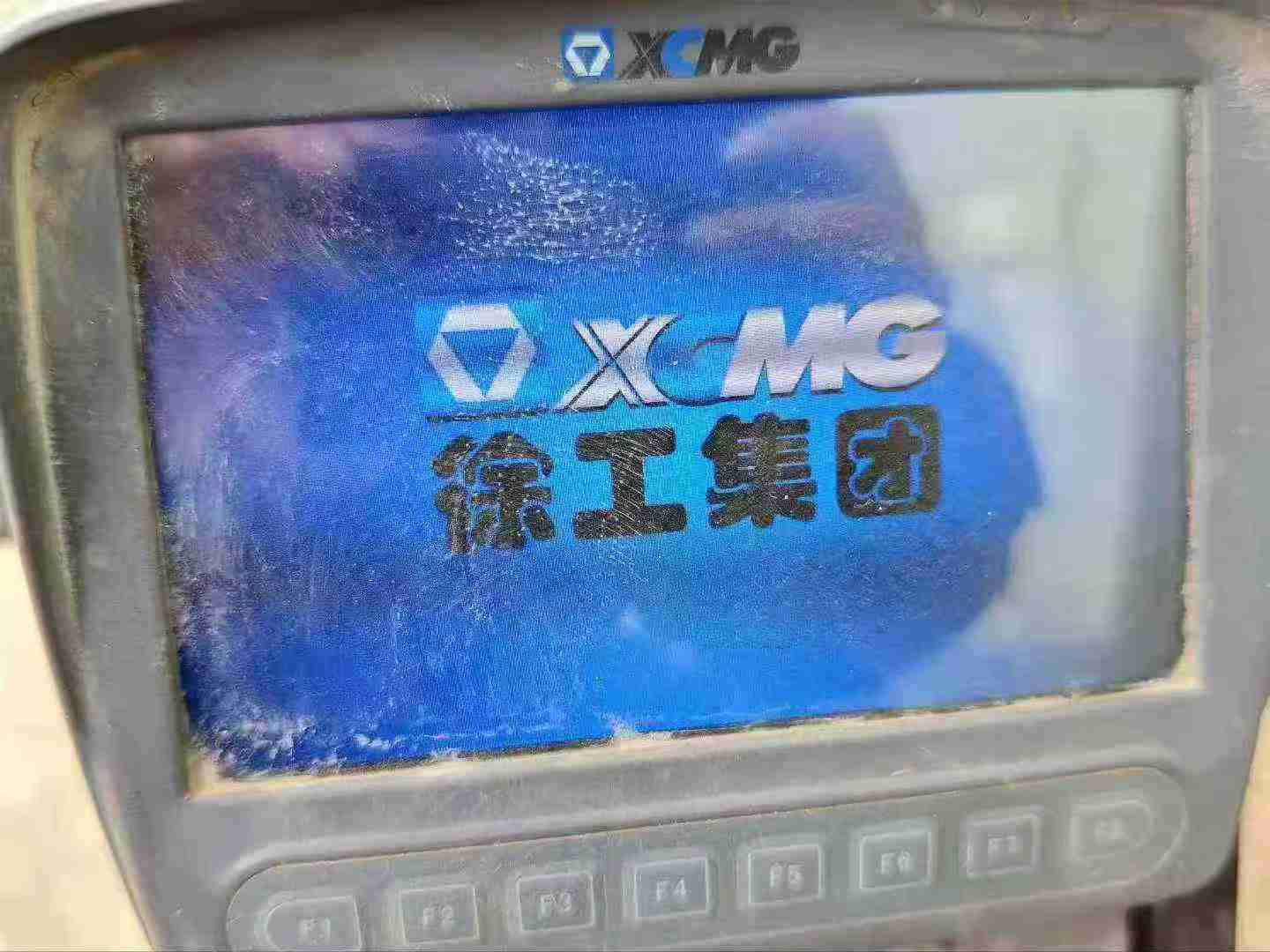 Used XCMG XE215 Excavator 2015 Model / 3