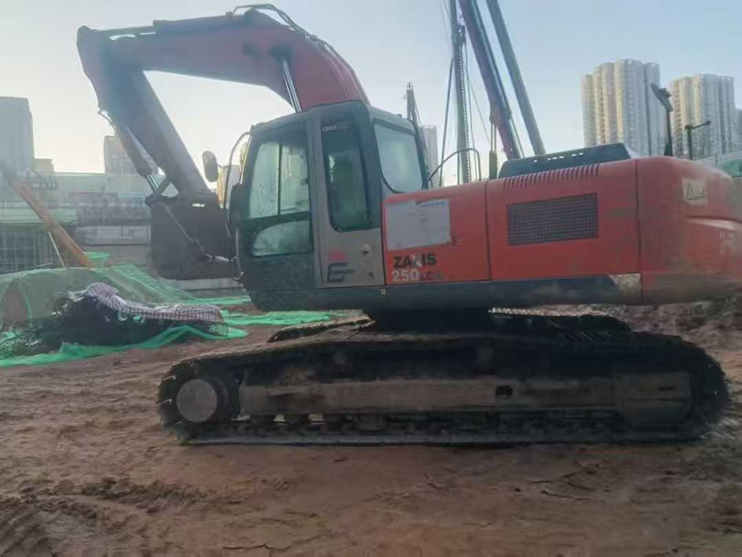 Buy Hitachi ZW250 Used Excavator / 6 Used Hitachi ZW250 Excavator 2014 Model / 6