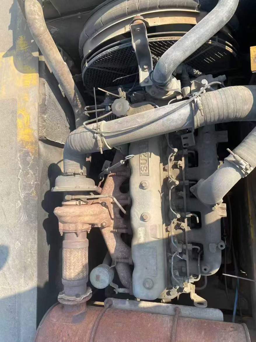 Used XCMG XE215 Excavator 2014 Model / 4