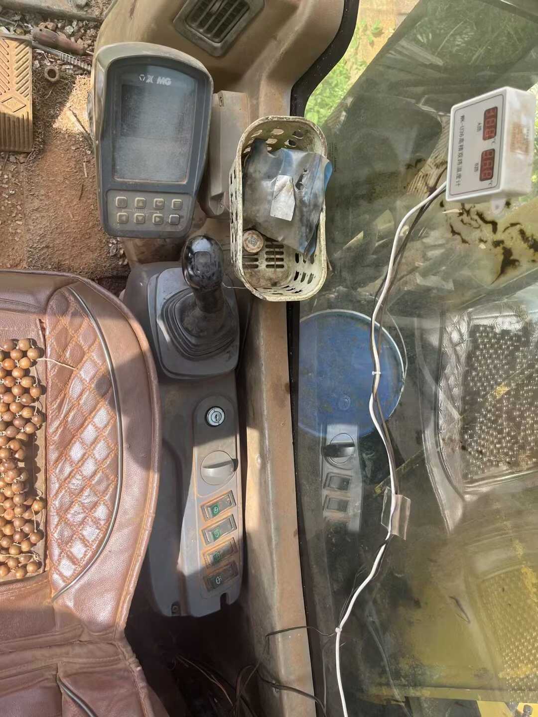 Used XCMG XE215 Excavator 2016 Model / 4