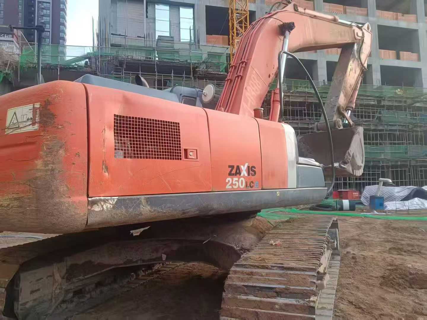 Buy Hitachi ZW250 Used Excavator / 2 Used Hitachi ZW250 Excavator 2014 Model / 2