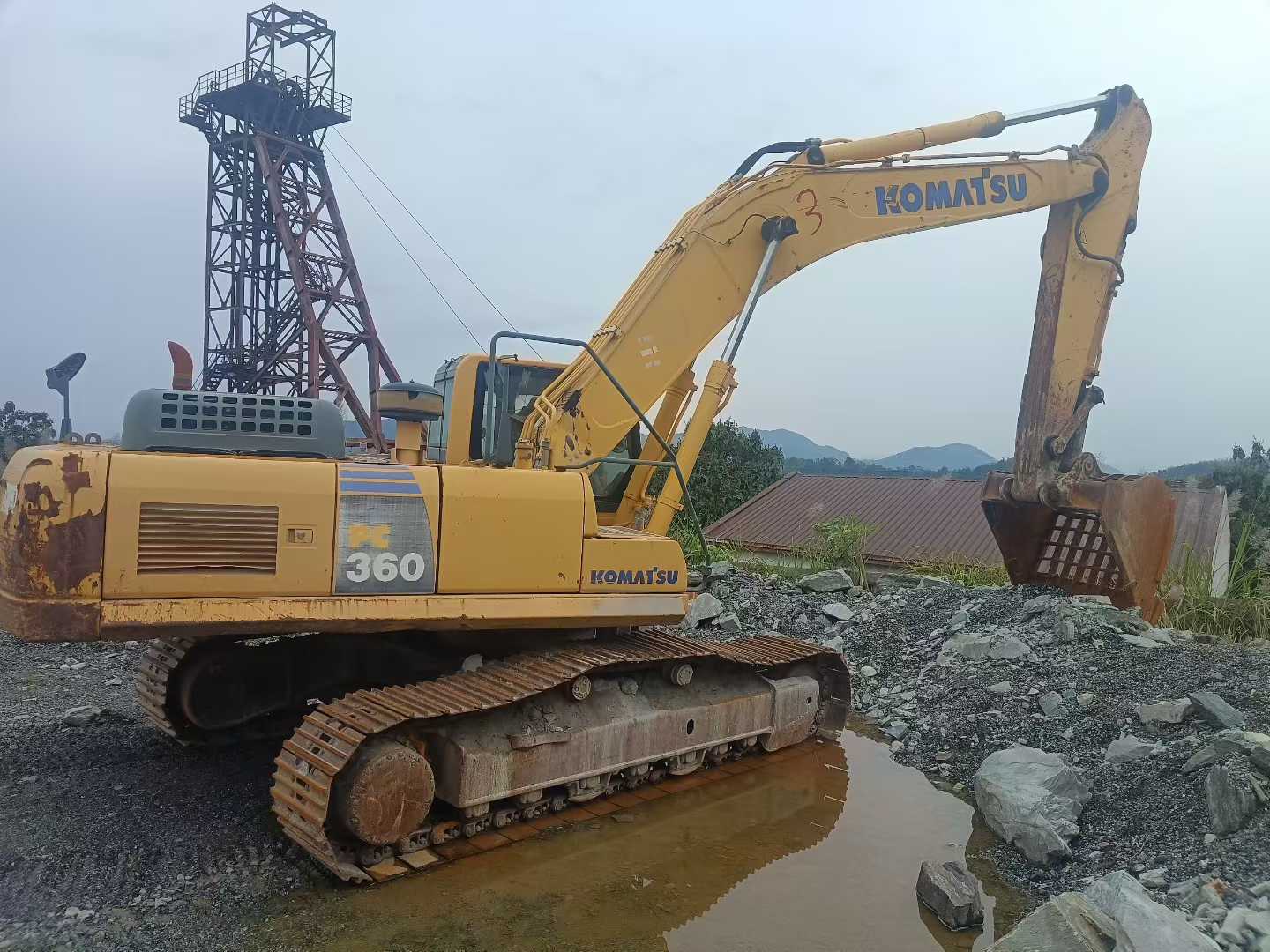 Used Komatsu PC60-8 Excavator 2017 Model / 2