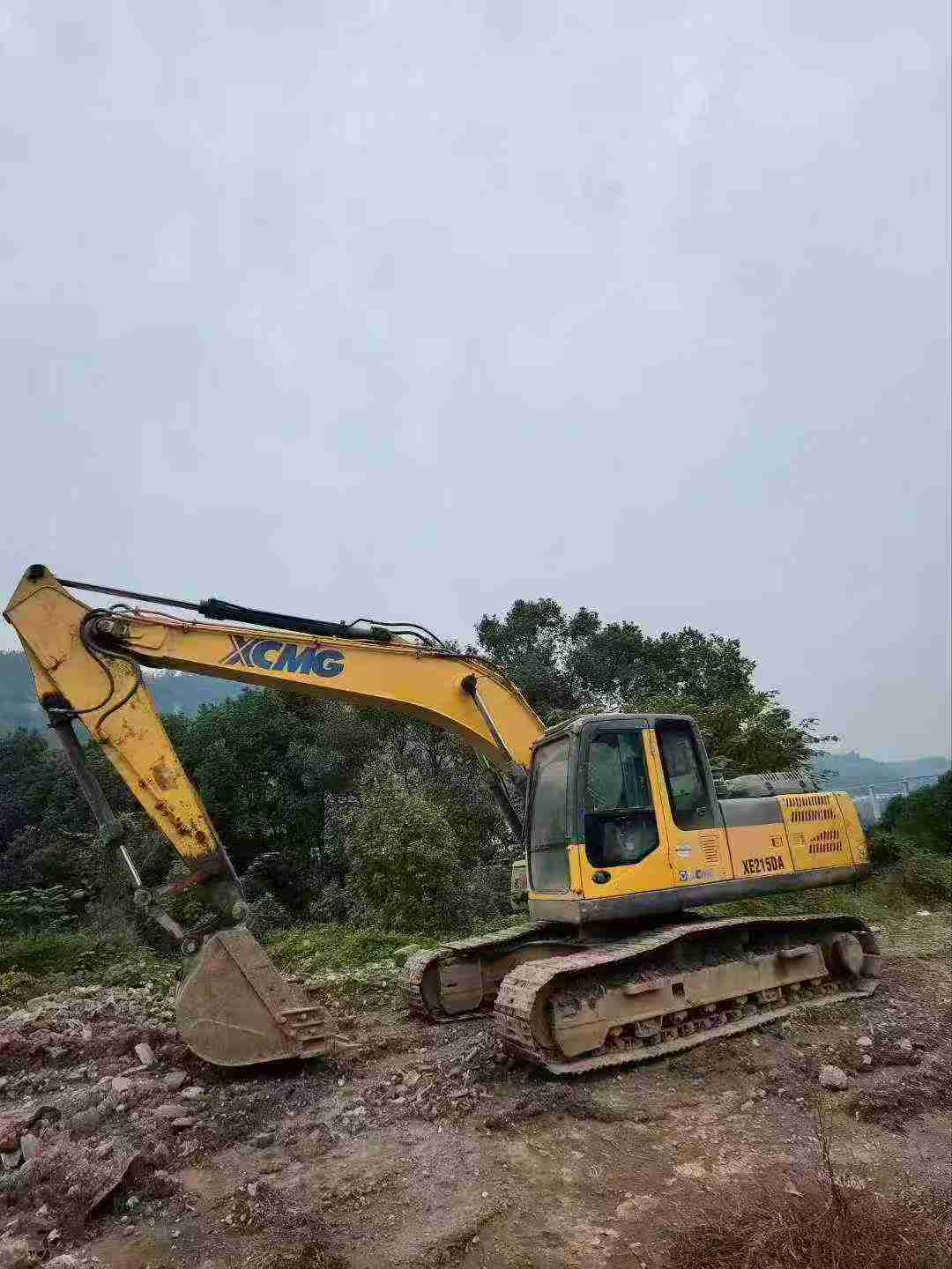 Used XCMG XE215 Excavator 2015 Model / 5