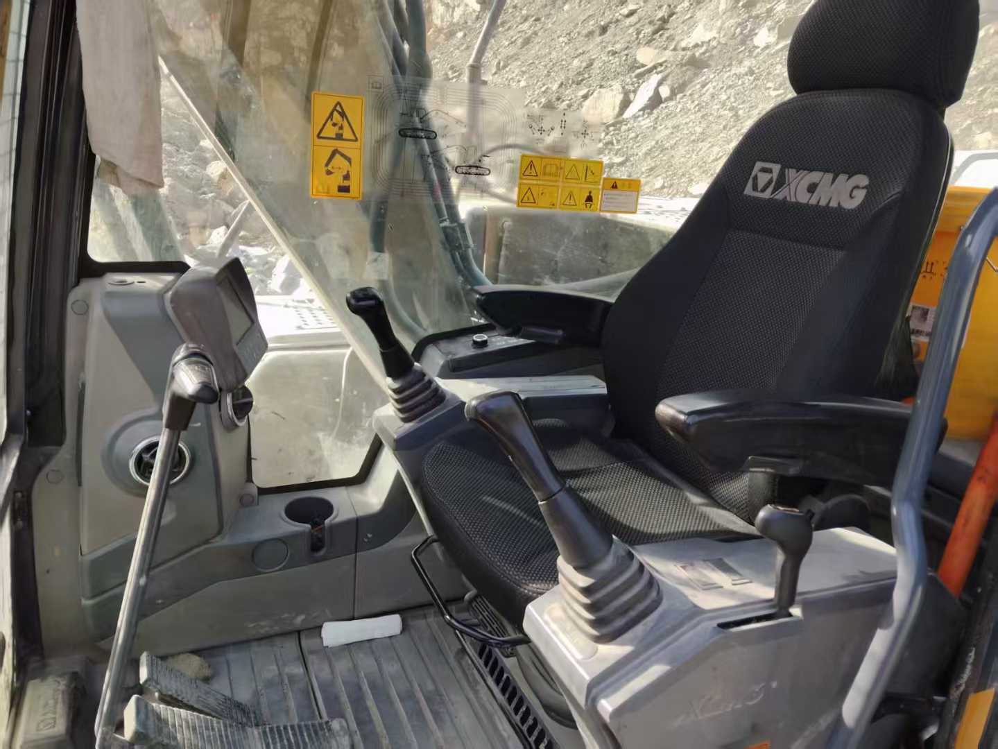 Used XCMG XE135GA Excavator 2020 Model / 2