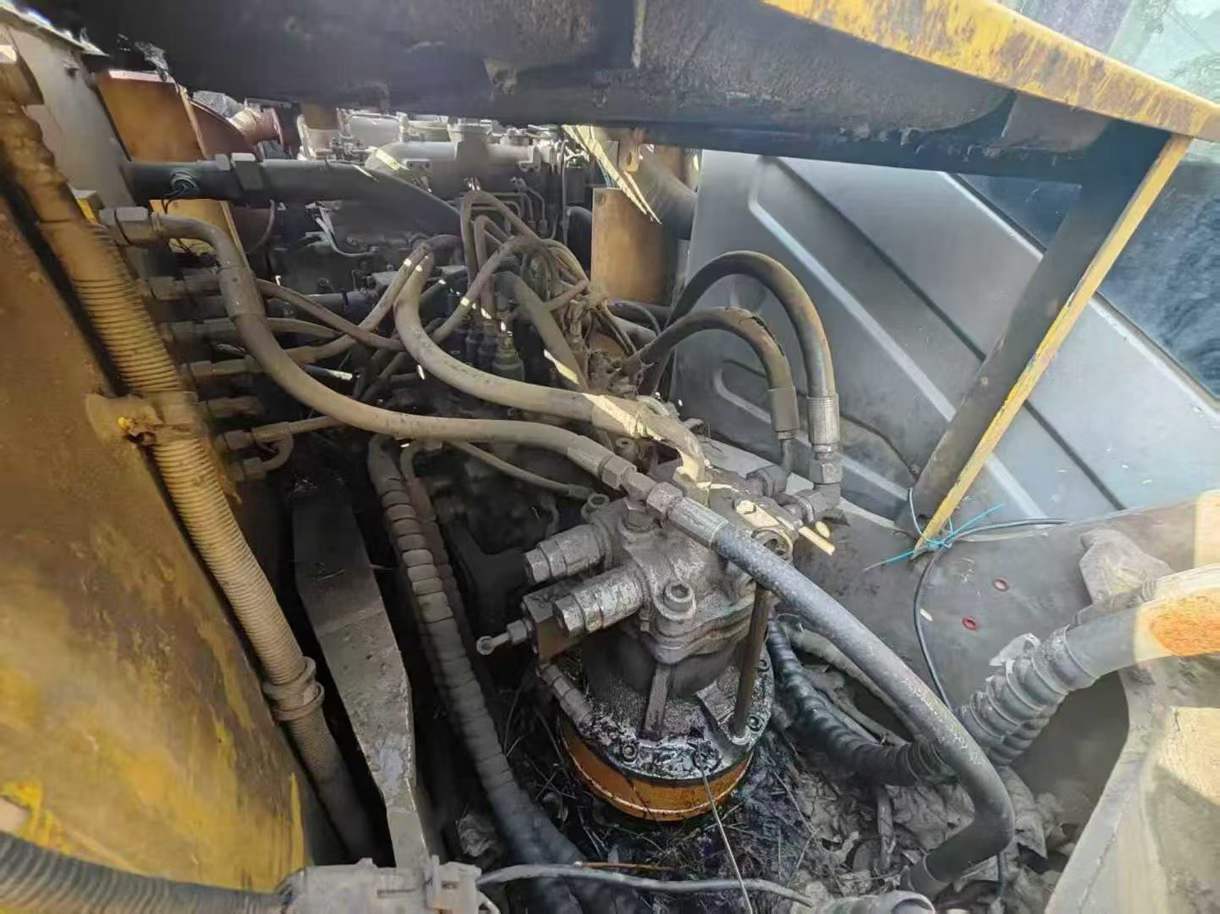 Used XCMG XE135GA Excavator 2015 Model / 5