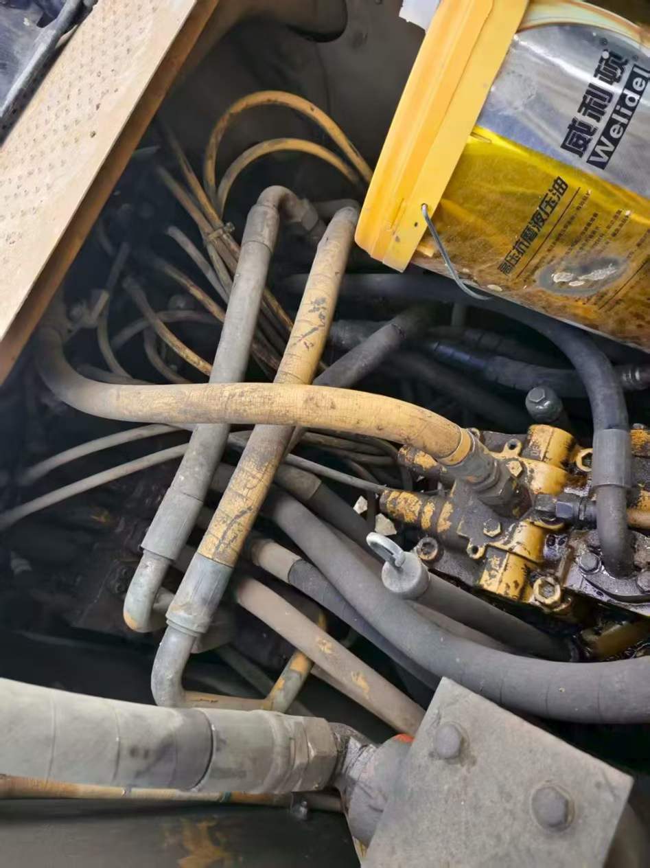 Used Caterpillar CT20 Excavator 2016 Model / 3