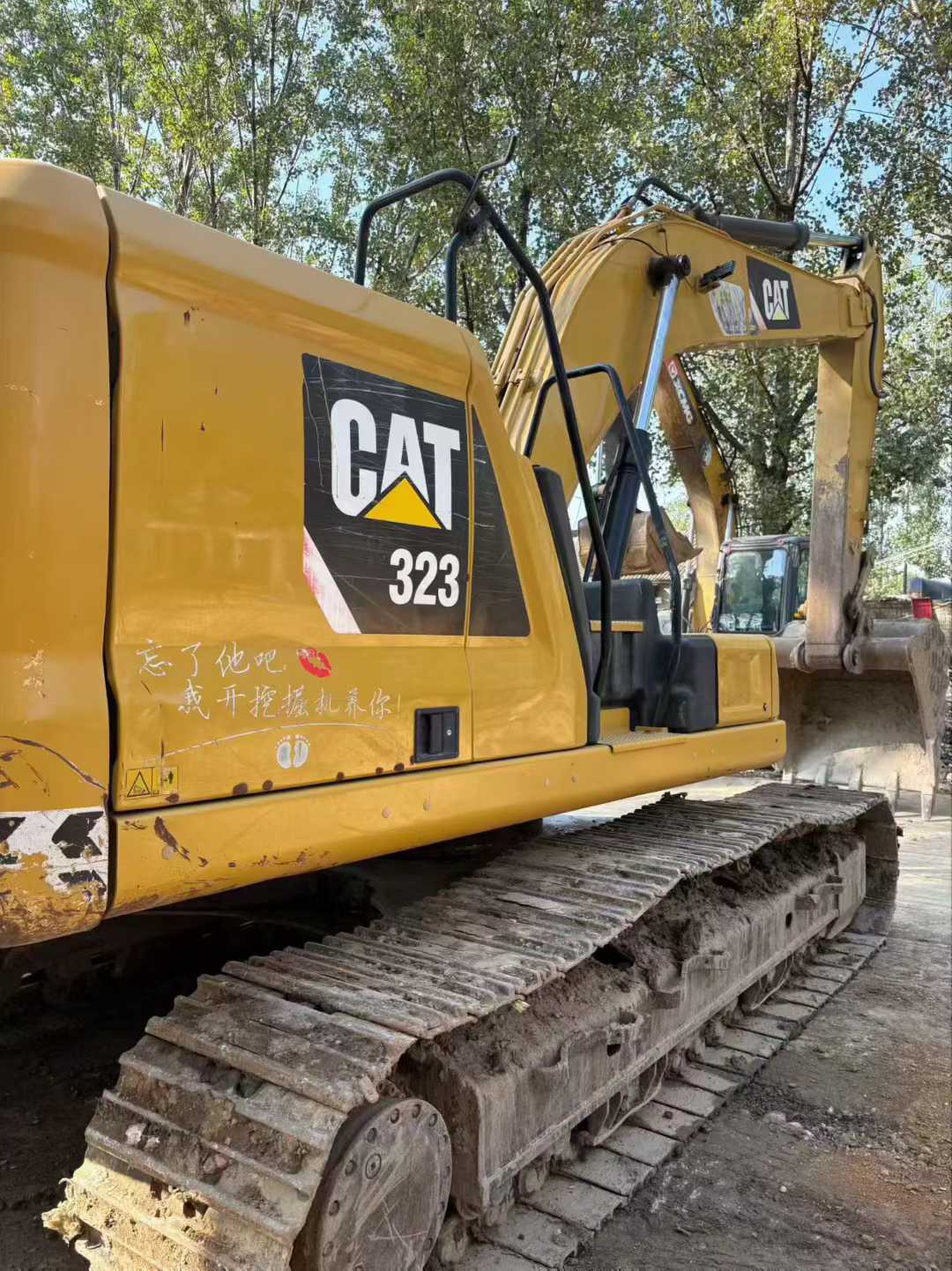 Used Caterpillar 323 Excavator 2018 Model / 7