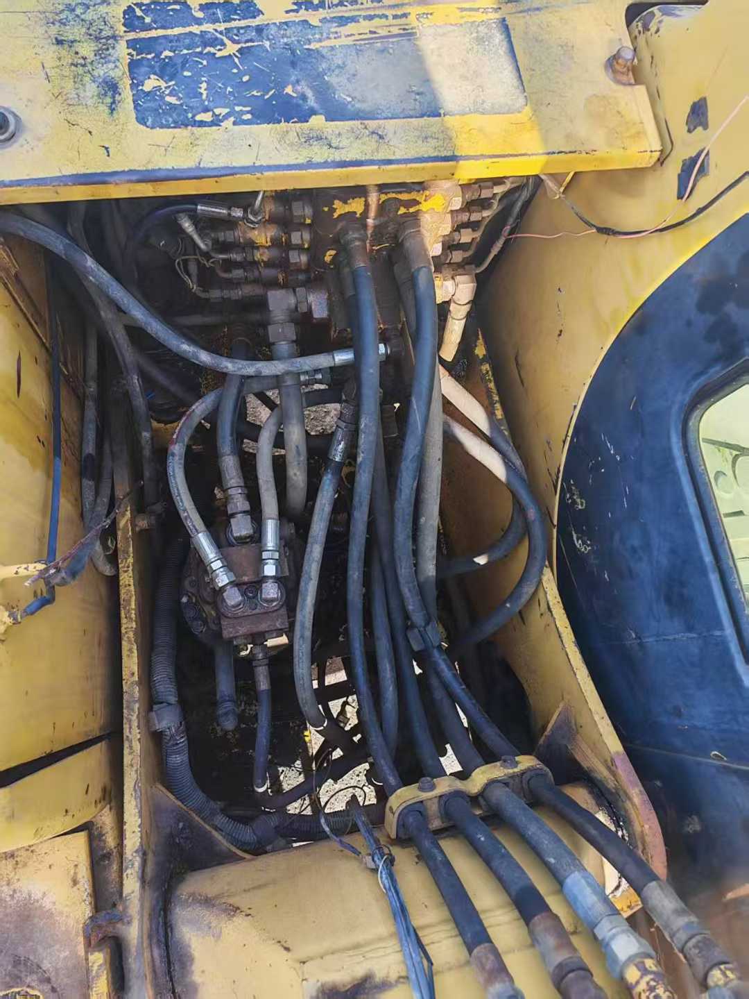 Used Komatsu PC120-6E0 Excavator 2016 Model / 6