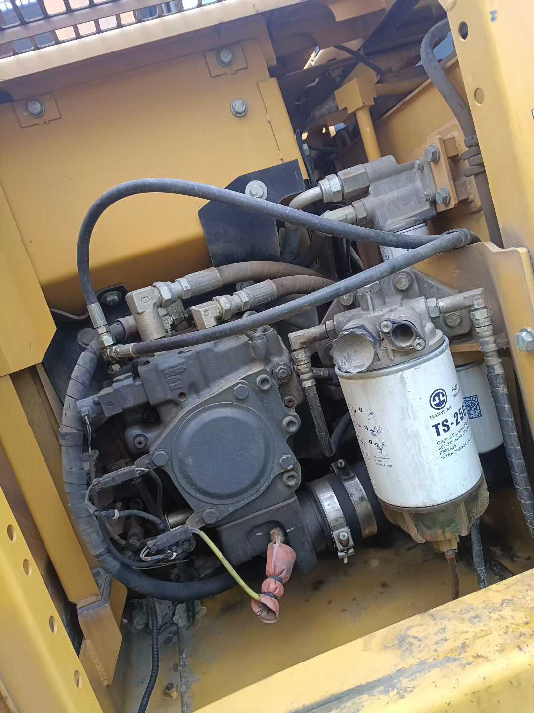 Used Komatsu PC110-7 Excavator 2016 Model / 3