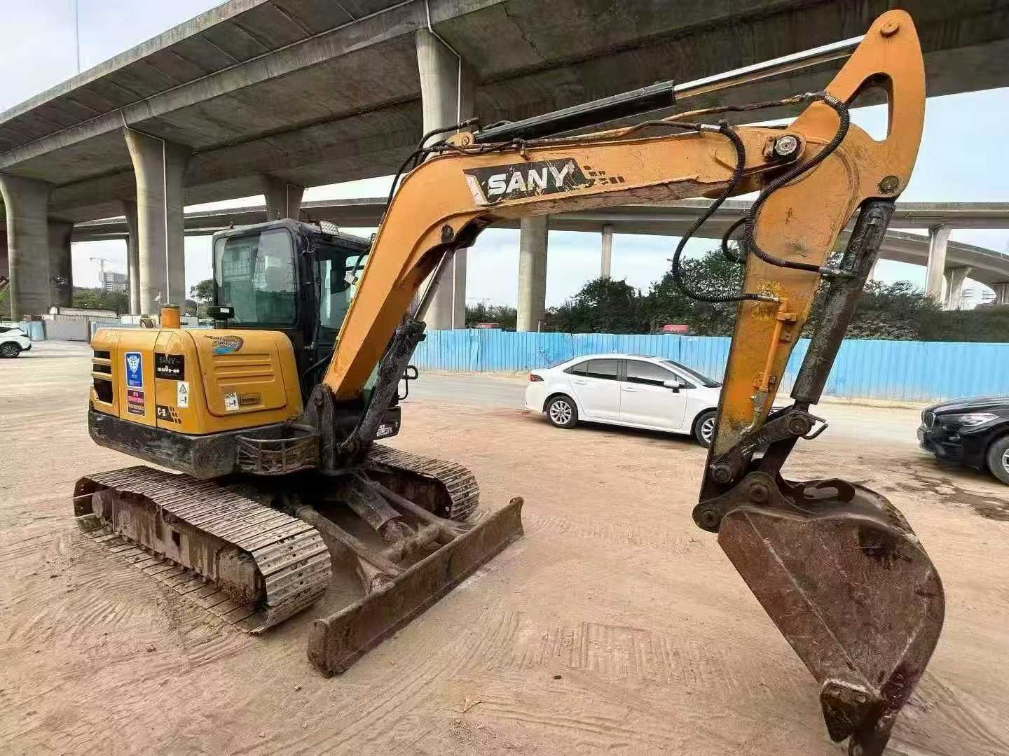 Used Sany SY55 Excavator 2016 Model / 2