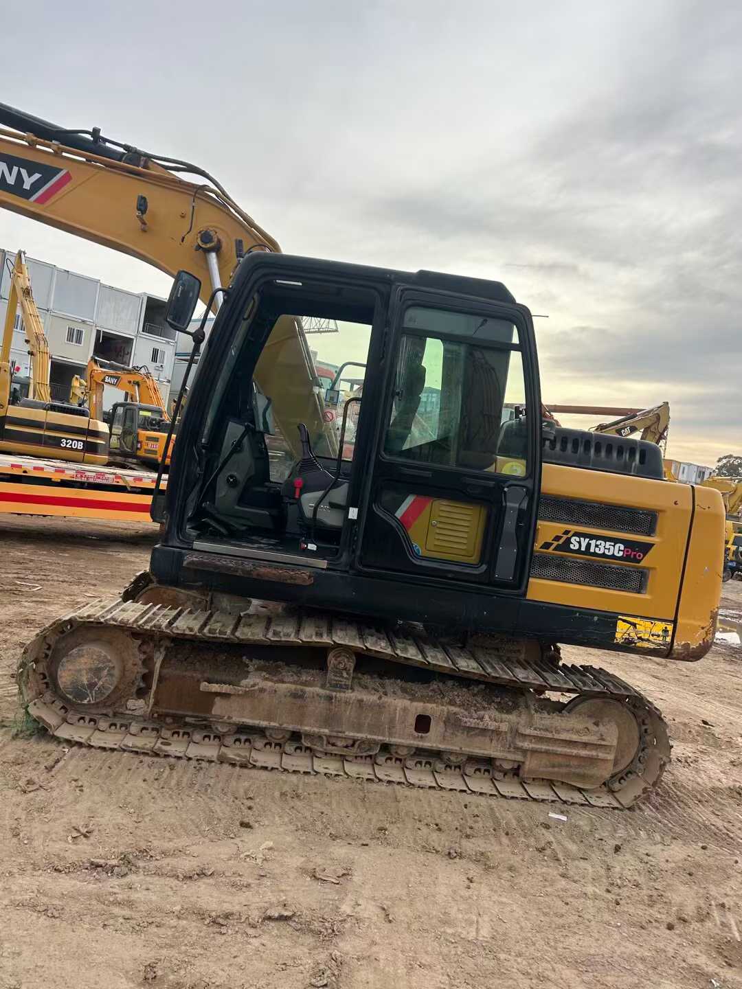 Used Sany SY135 Excavator 2022 Model / 8