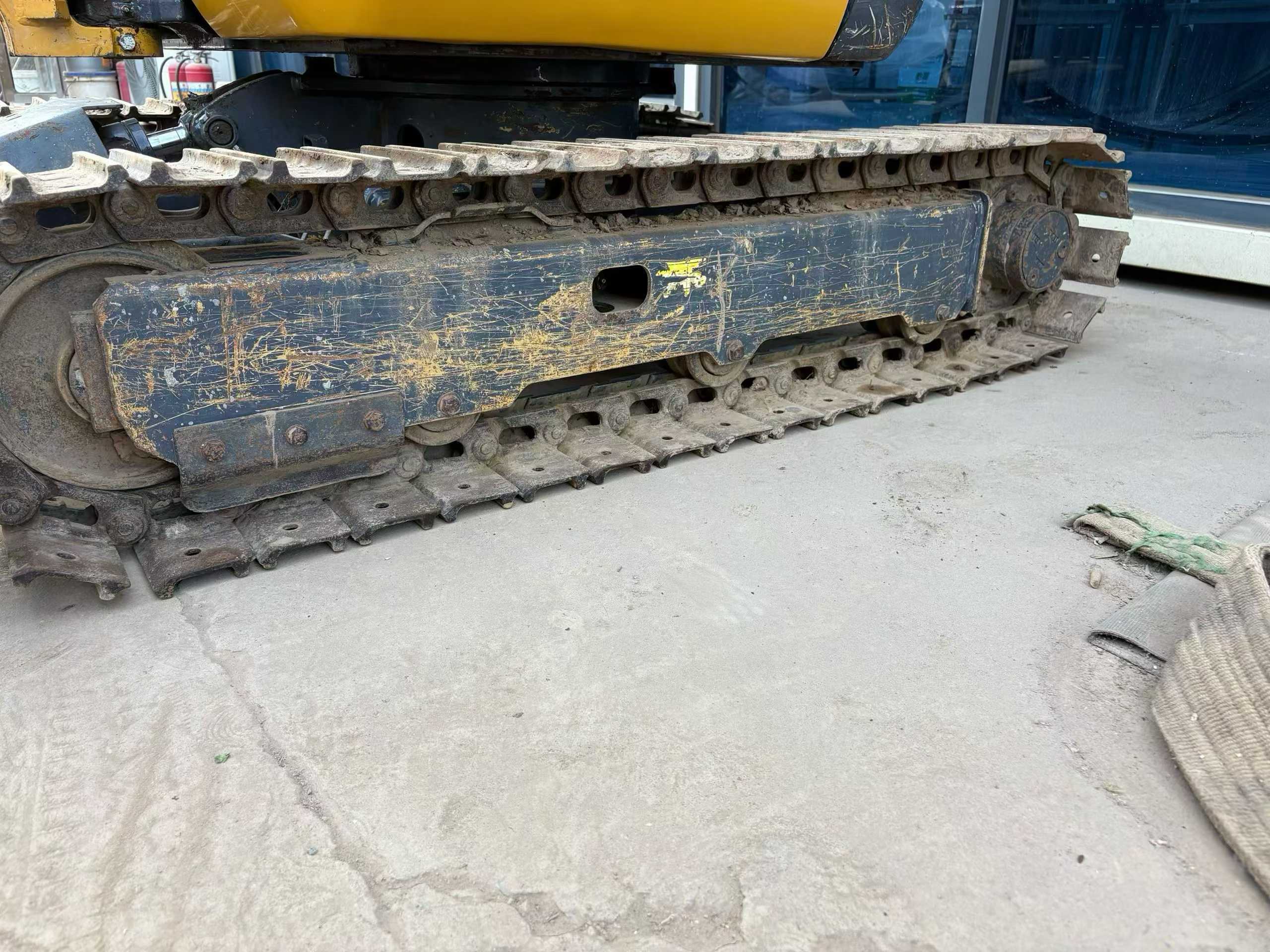 Used XCMG XE15 Excavator 2021 Model / 9