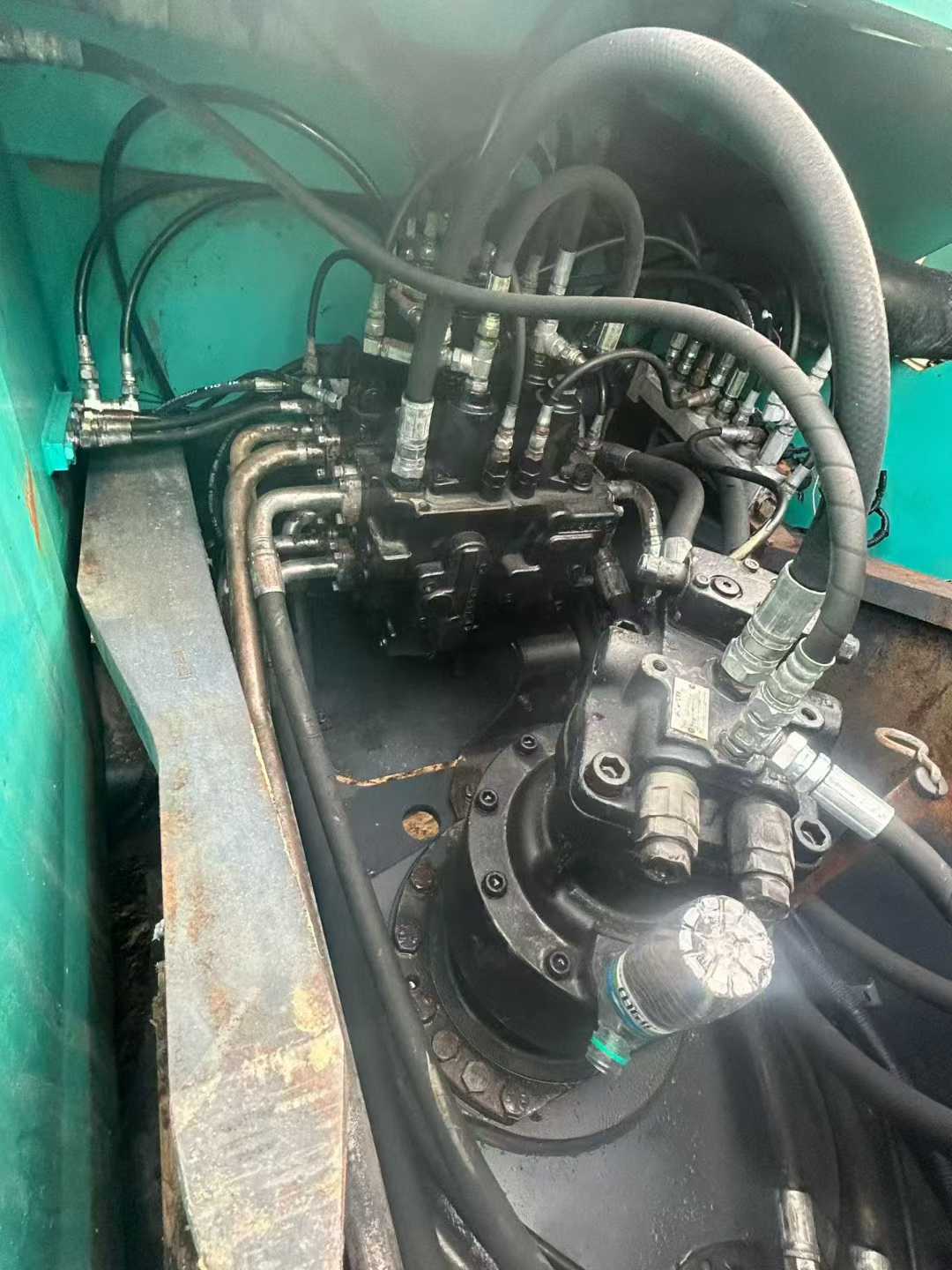 Used Kobelco SK200 Excavator 2016 Model / 7