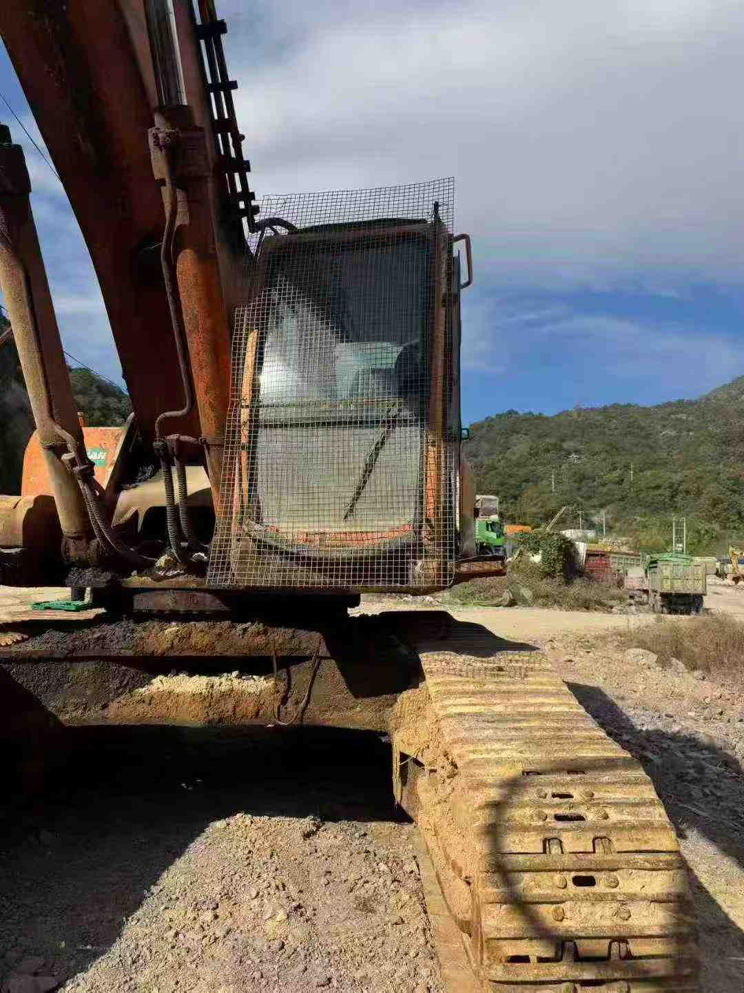 Used Doosan DX500 Excavator 2011 Model / 6