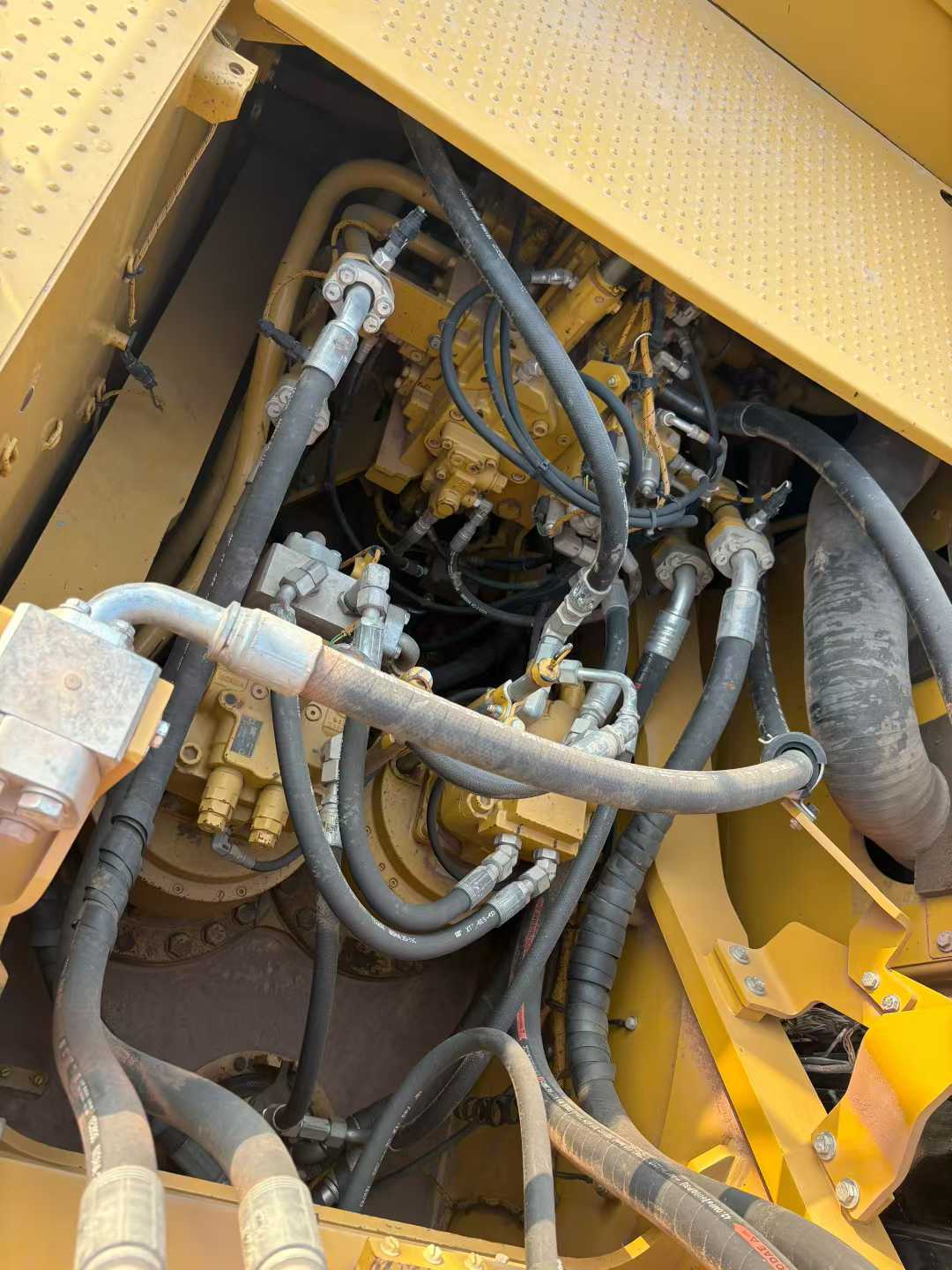 Used Caterpillar CT20 Excavator 2020 Model / 7