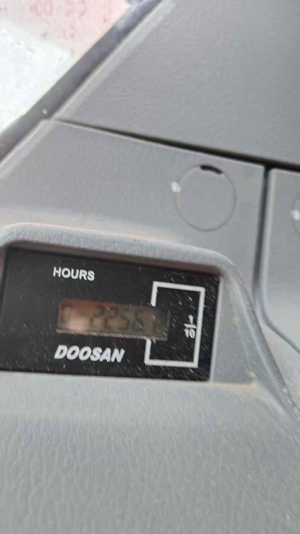 Buy Doosan DL300 Used Excavator / 9 Used Doosan DL300 Excavator 2022 Model / 9