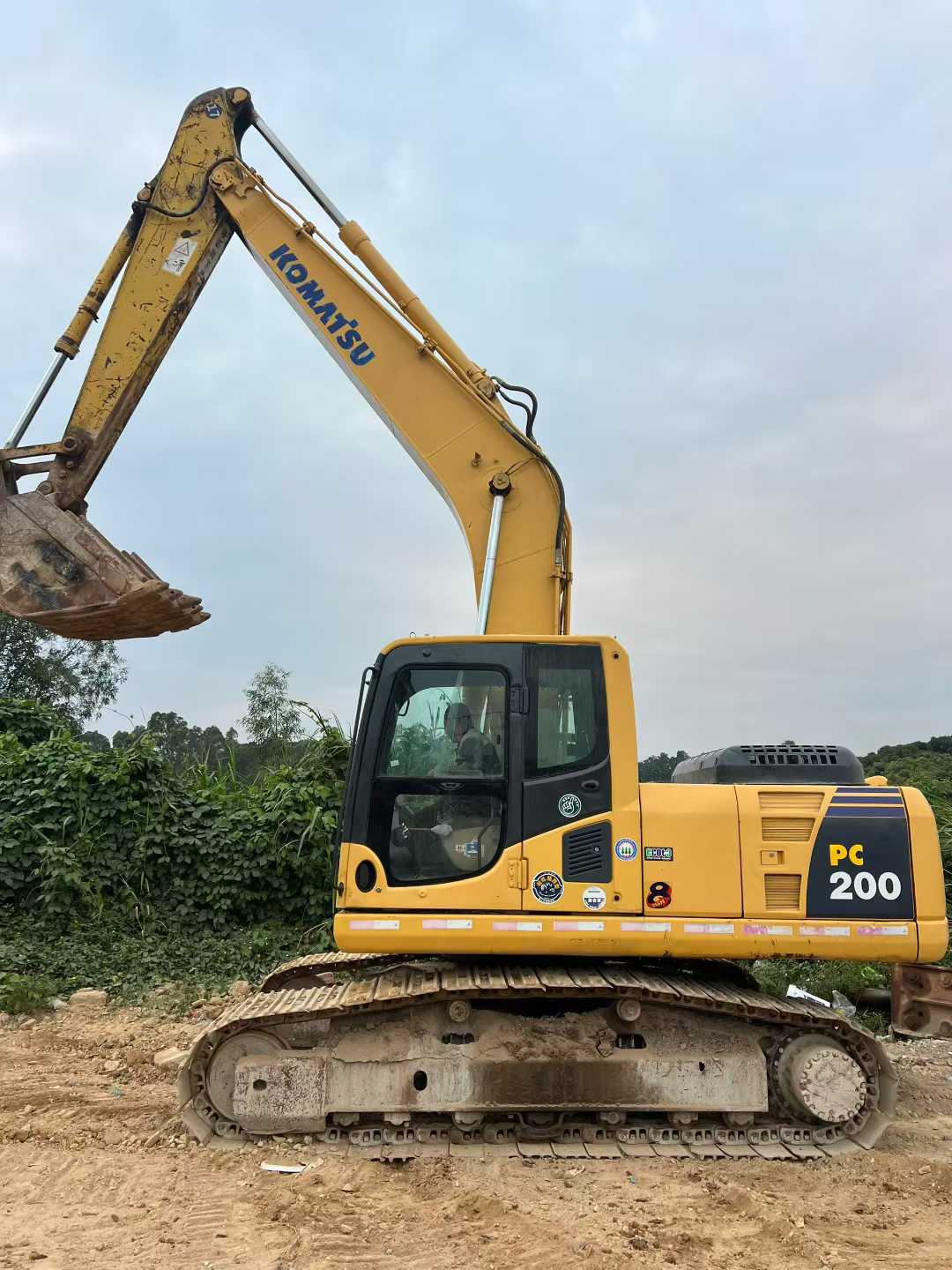 Used Komatsu PC200-8N1 Excavator 2016 Model / 2