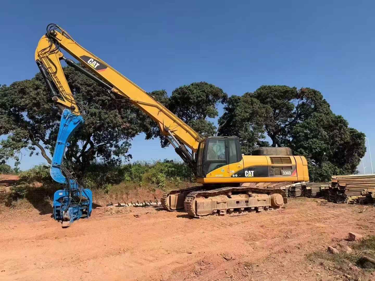 Used Caterpillar CT20 Excavator 2016 Model / 5