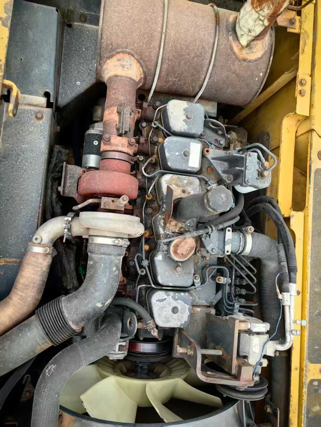 Used Komatsu PW200-7 Excavator 2016 Model / 6