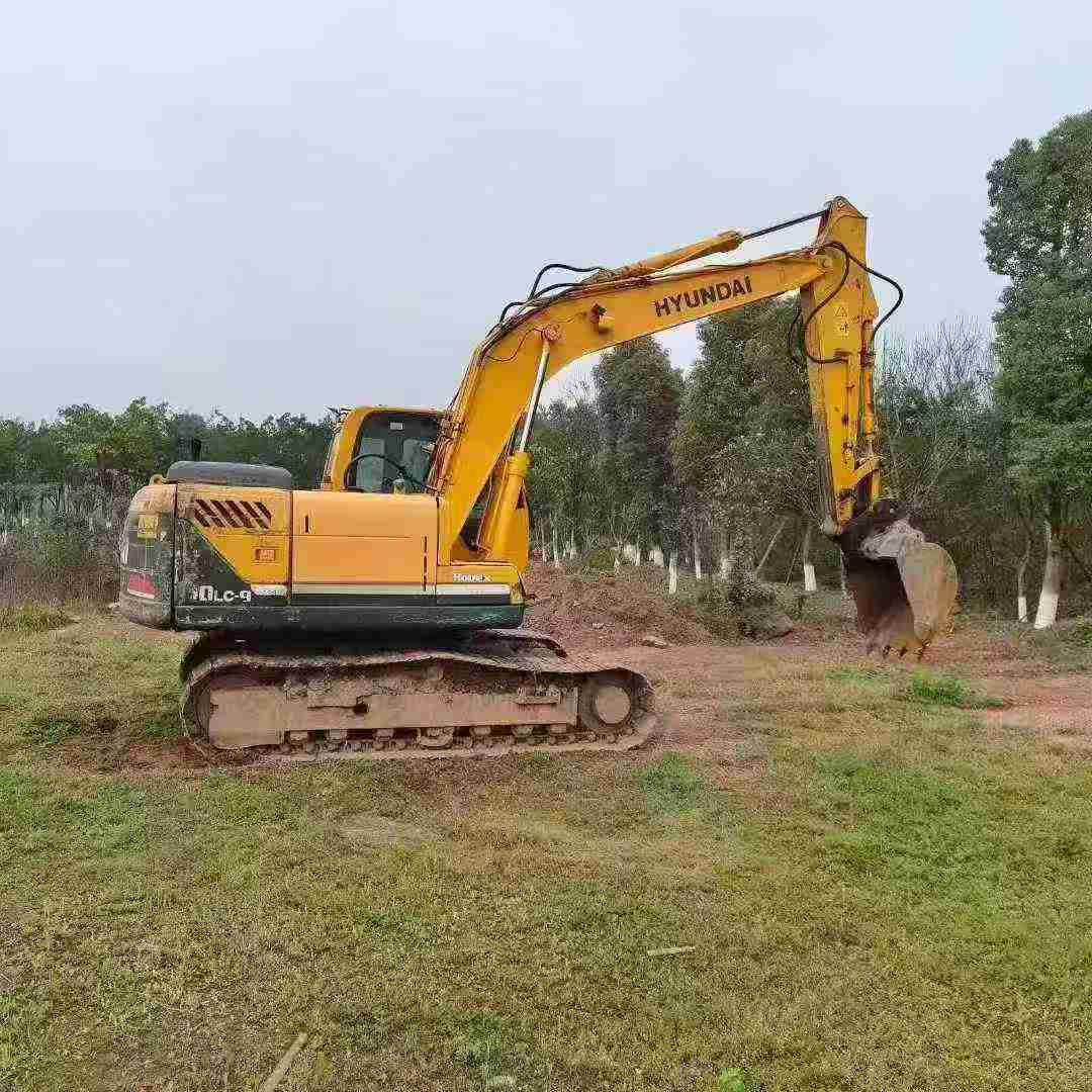 Used Hyundai HW150 Excavator 2016 Model / 5