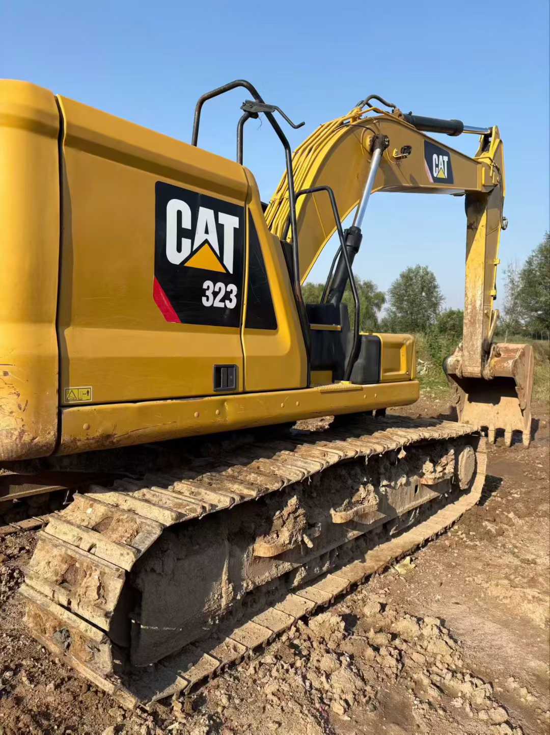 Used Caterpillar 323 Excavator 2018 Model / 5