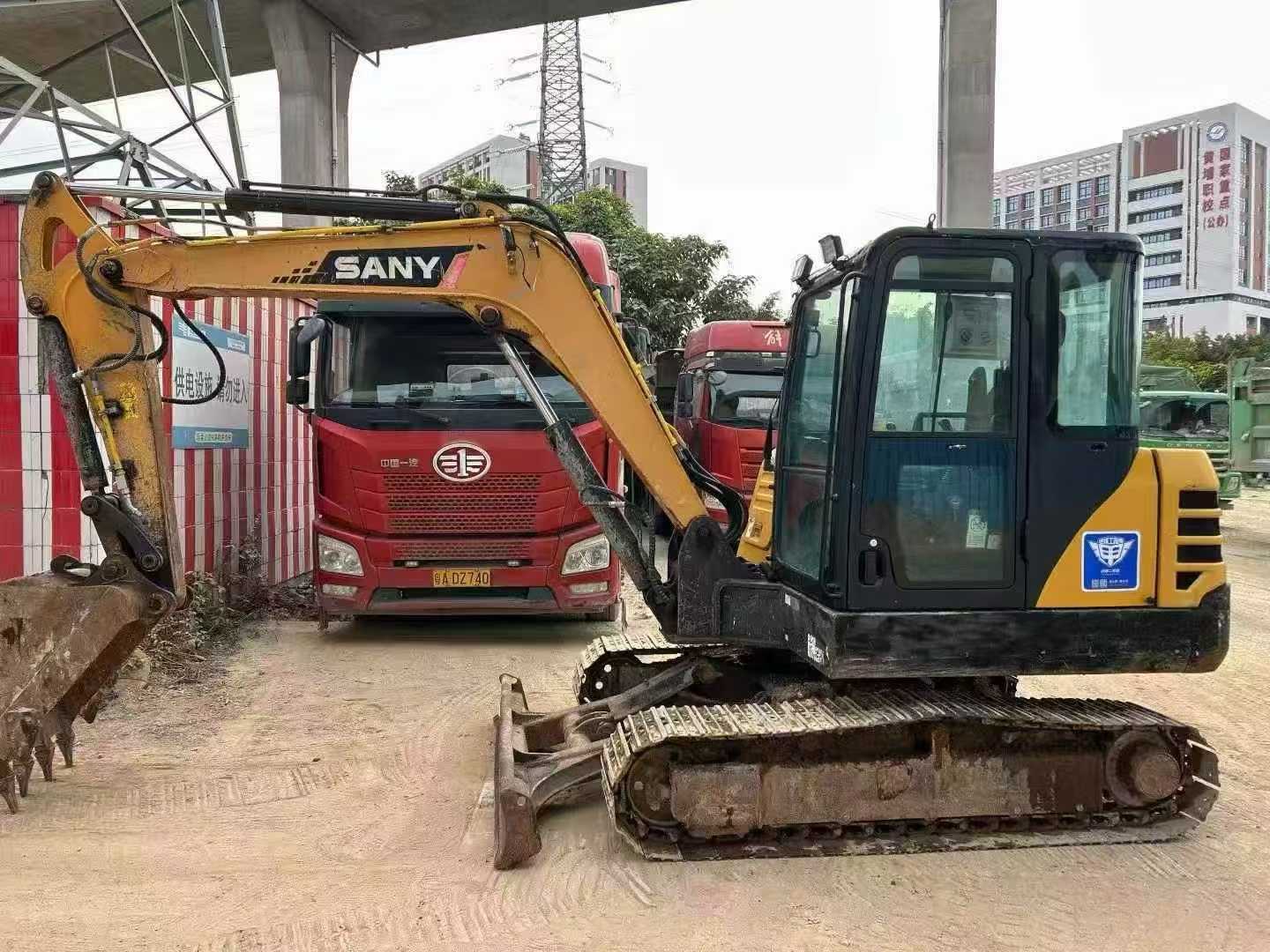 Used Sany SY55 Excavator 2016 Model / 4