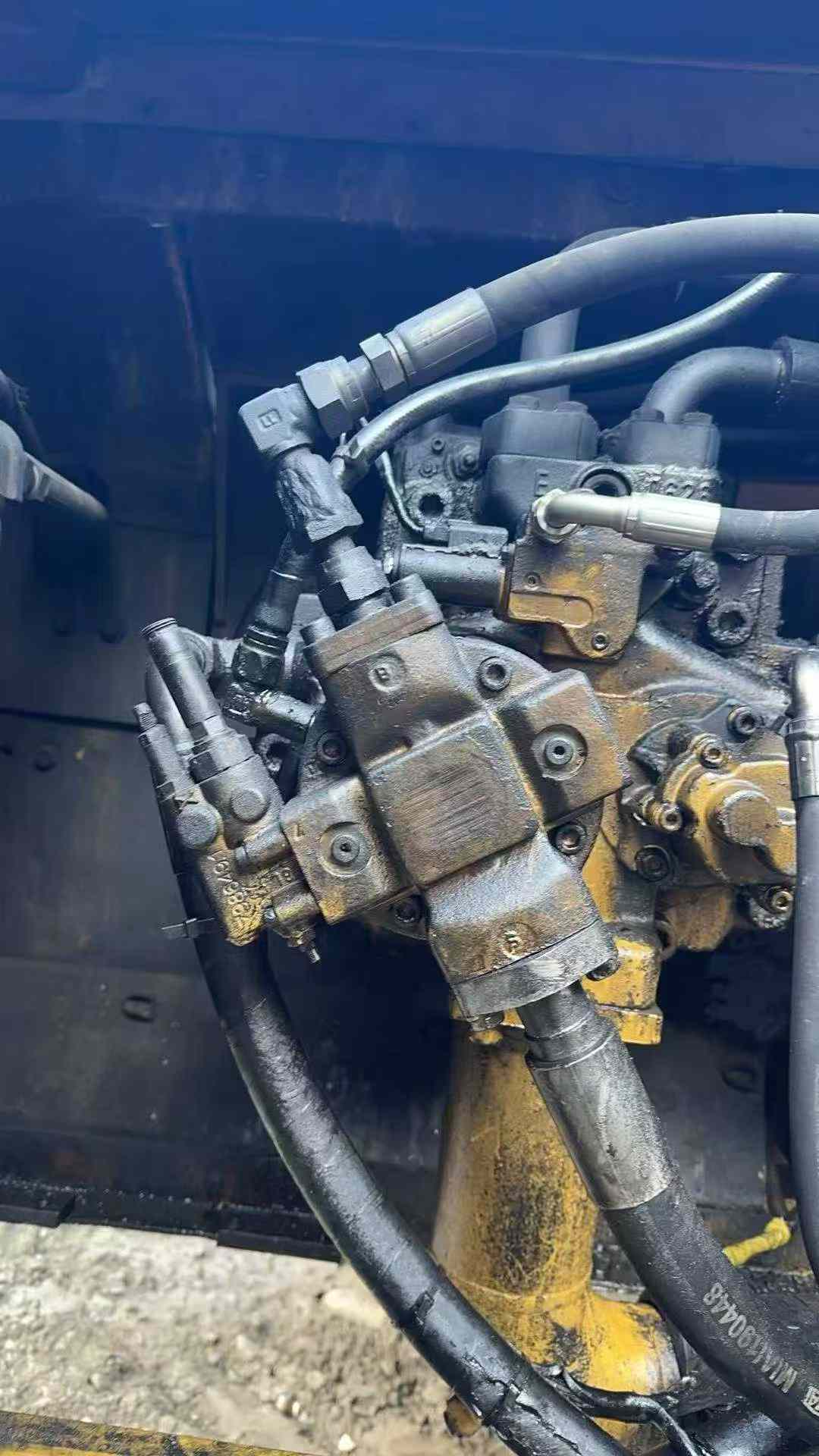 Buy Caterpillar 336FLH Used Excavator / 1