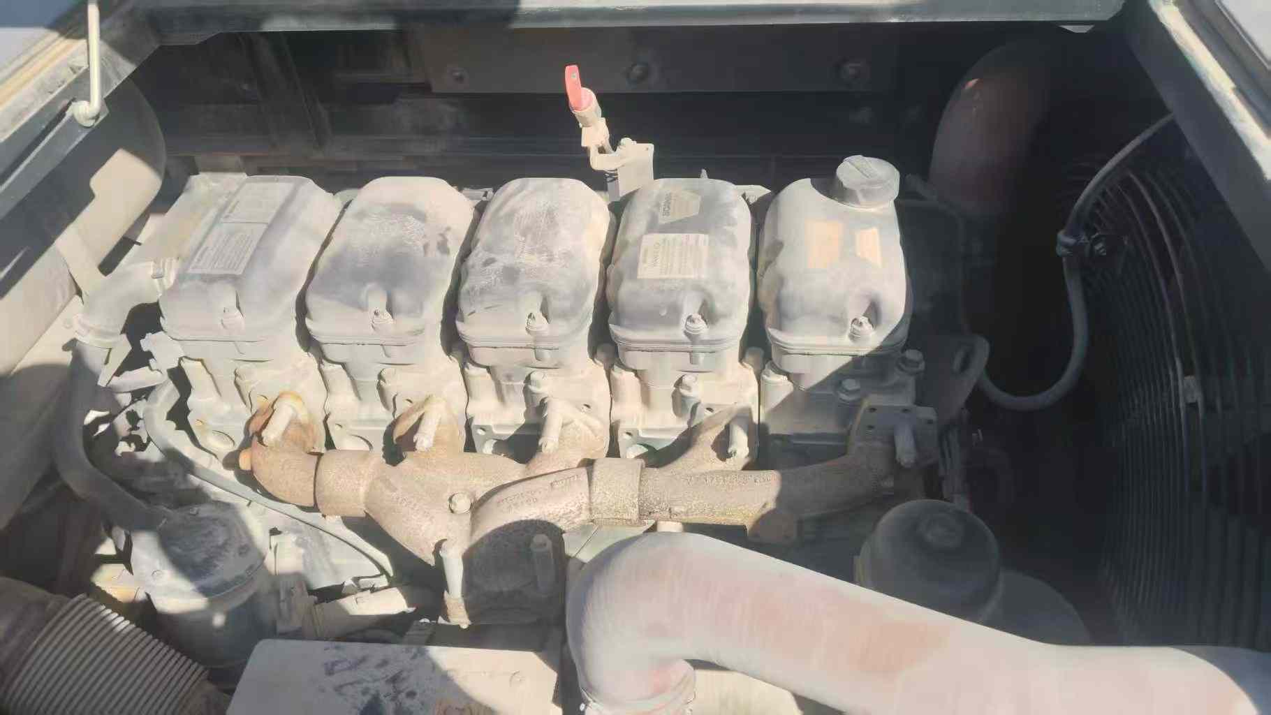 Buy Doosan DL300 Used Excavator / 7 Used Doosan DL300 Excavator 2022 Model / 7