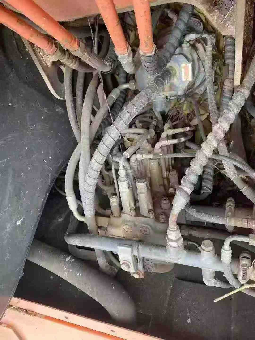 Used Hitachi ZX70-5G Excavator 2013 Model / 3