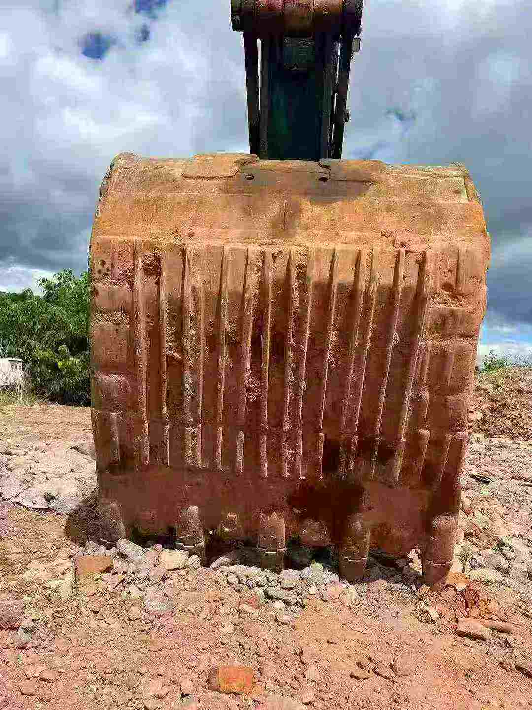 Buy Kobelco SK60 Used Excavator / 8 Used Kobelco SK60 Excavator 2013 Model / 8