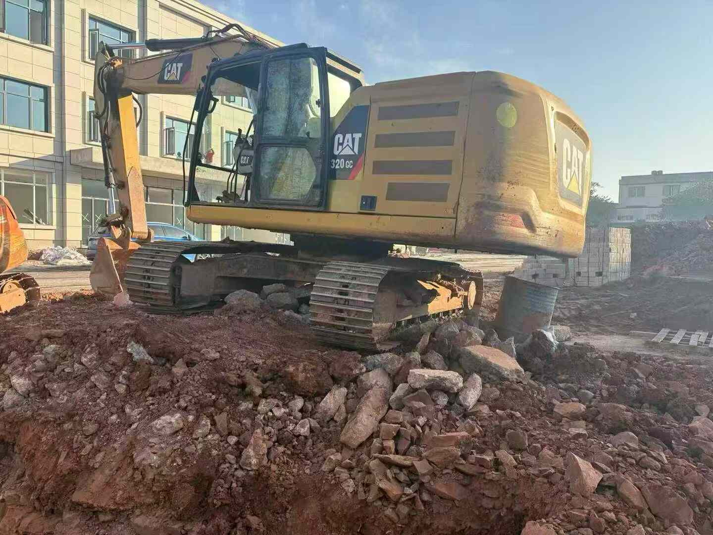 Used Caterpillar CT20 Excavator 2018 Model / 4