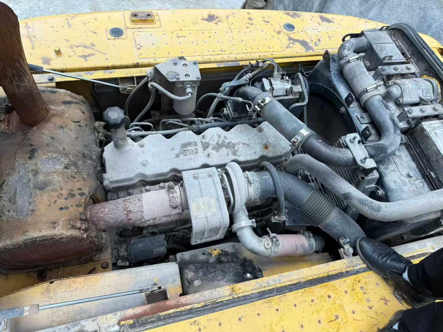 Used Komatsu PC200-8N1 Excavator 2016 Model / 8