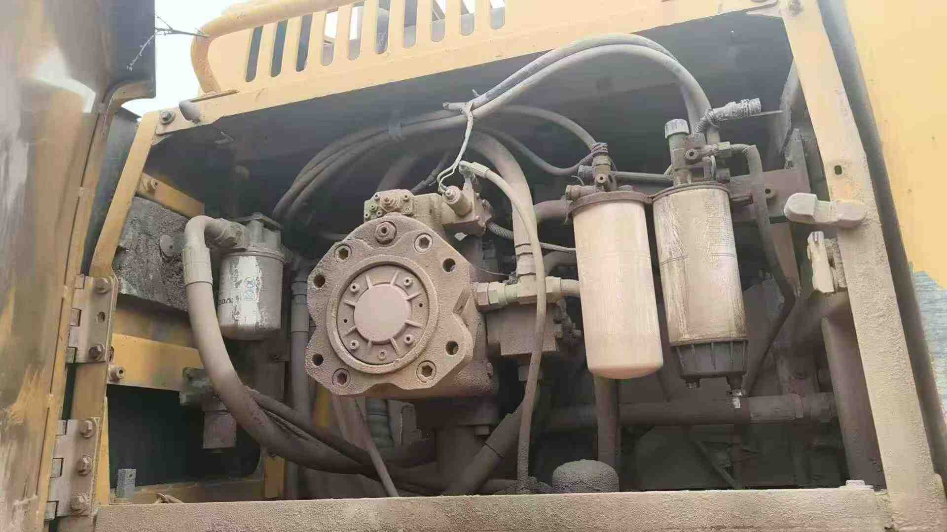 Used Volvo EC80D Excavator 2016 Model / 3