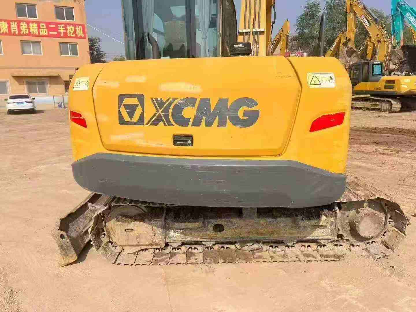 Used XCMG XE75WD Excavator 2020 Model / 5