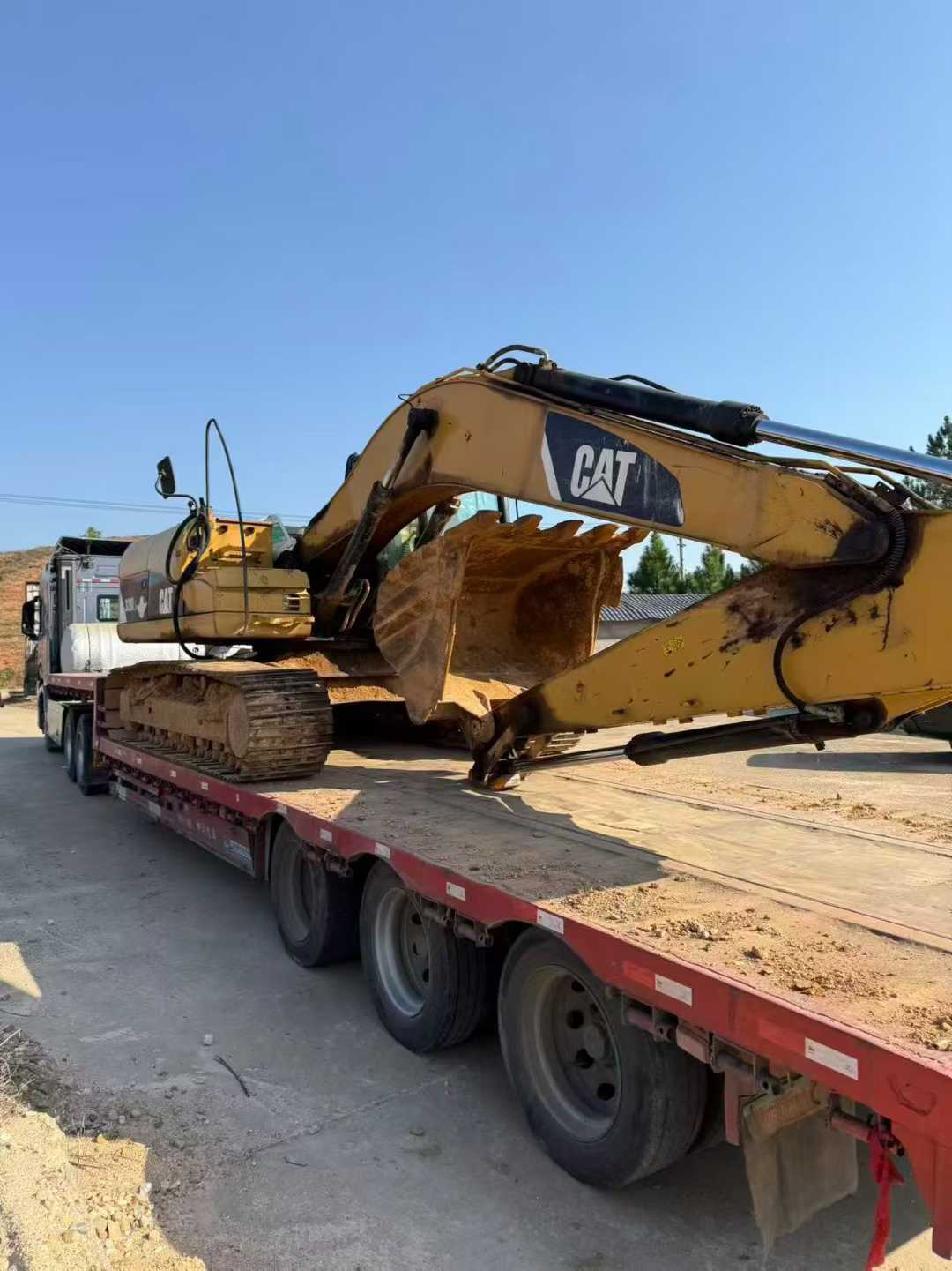 Used Caterpillar 323 Excavator 2016 Model / 5