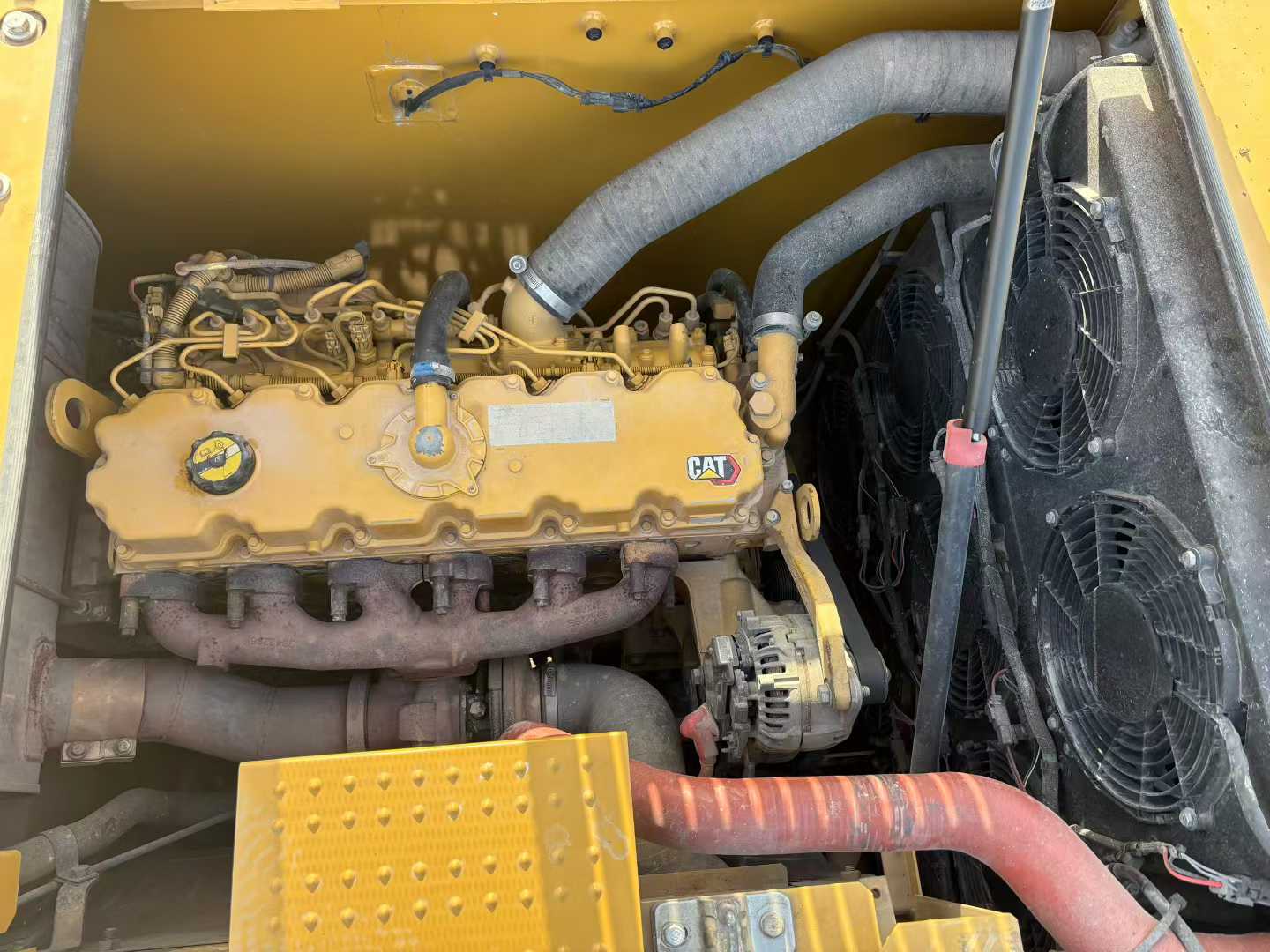 Buy Caterpillar 330L Used Excavator / 8 Used Caterpillar 330L Excavator 2020 Model / 8