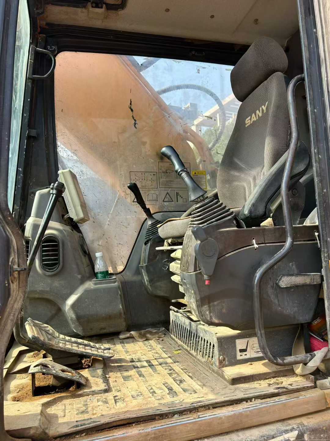 Used Sany SY215C-9 Excavator 2014 Model / 9