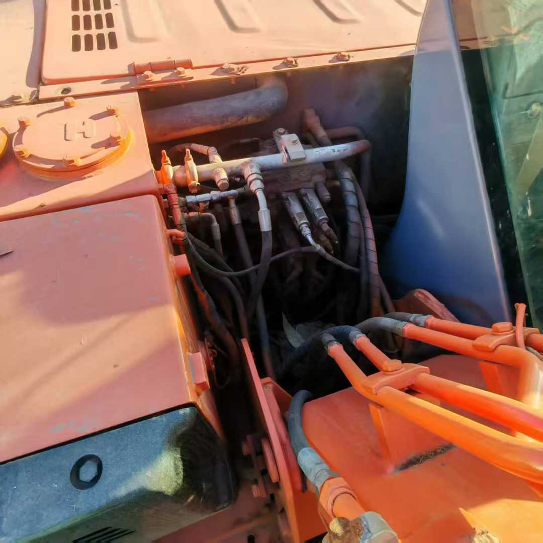 Used Hitachi ZX70 Excavator 2016 Model / 8