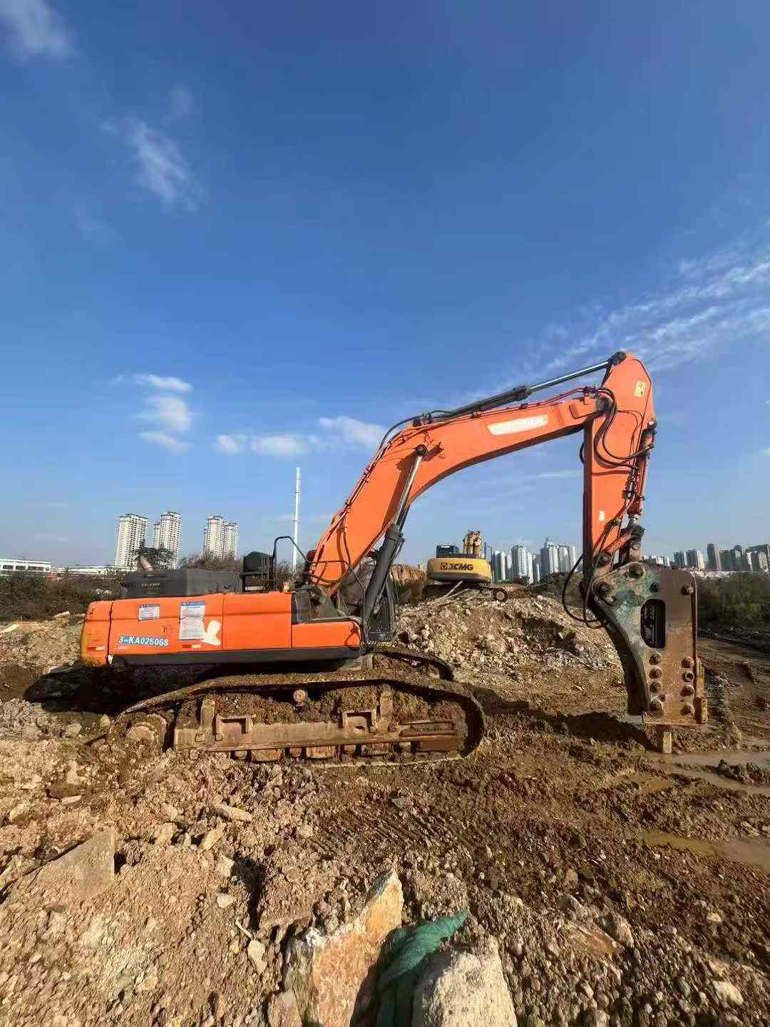 Used Doosan DX530LC-5 Excavator 2016 Model / 2