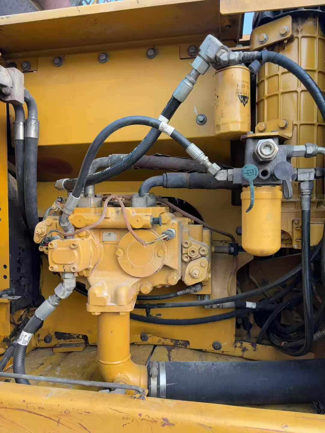 Used Caterpillar CT20 Excavator 2012 Model / 7