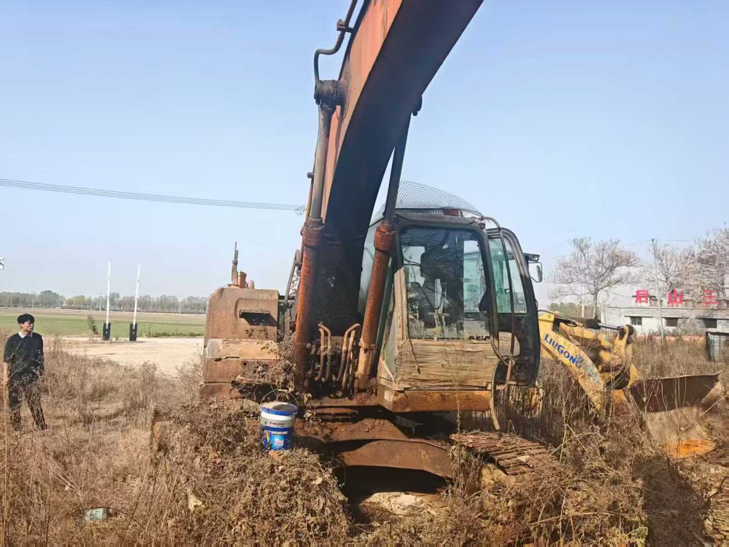 Used Hitachi ZAXIS200 Excavator 2010 Model / 2