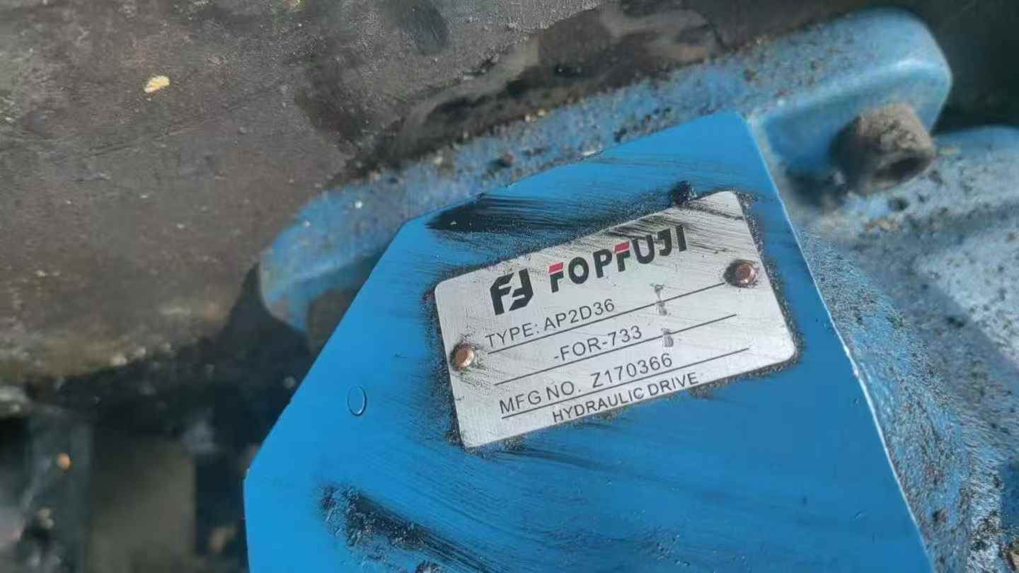 Used Hyundai R80-7 Excavator 2016 Model / 7