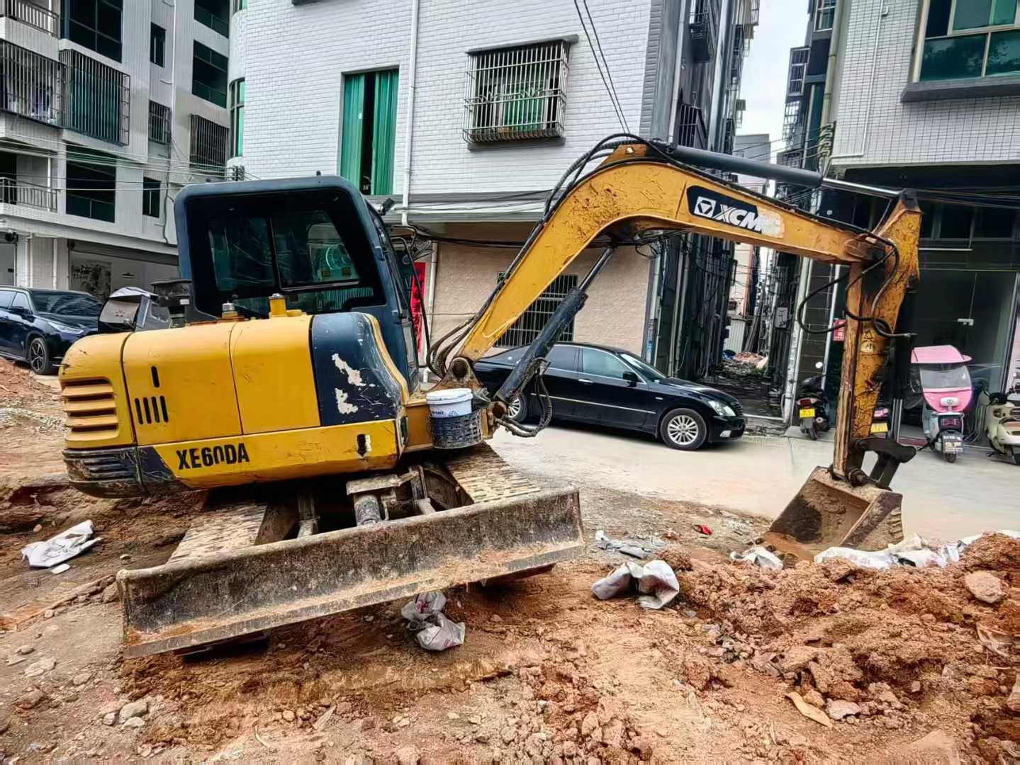 Used XCMG XE60 Excavator 2018 Model / 2