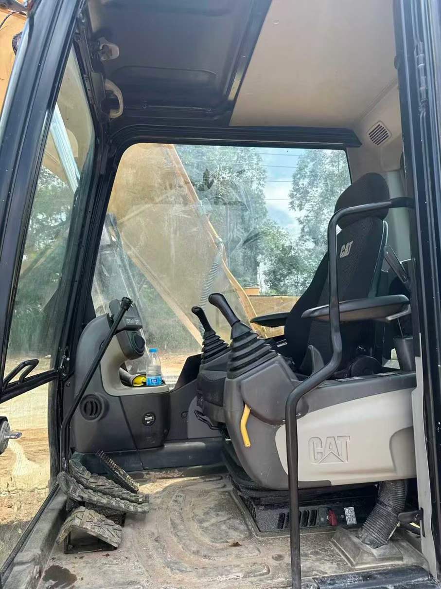 Used Caterpillar CT20 Excavator 2020 Model / 9