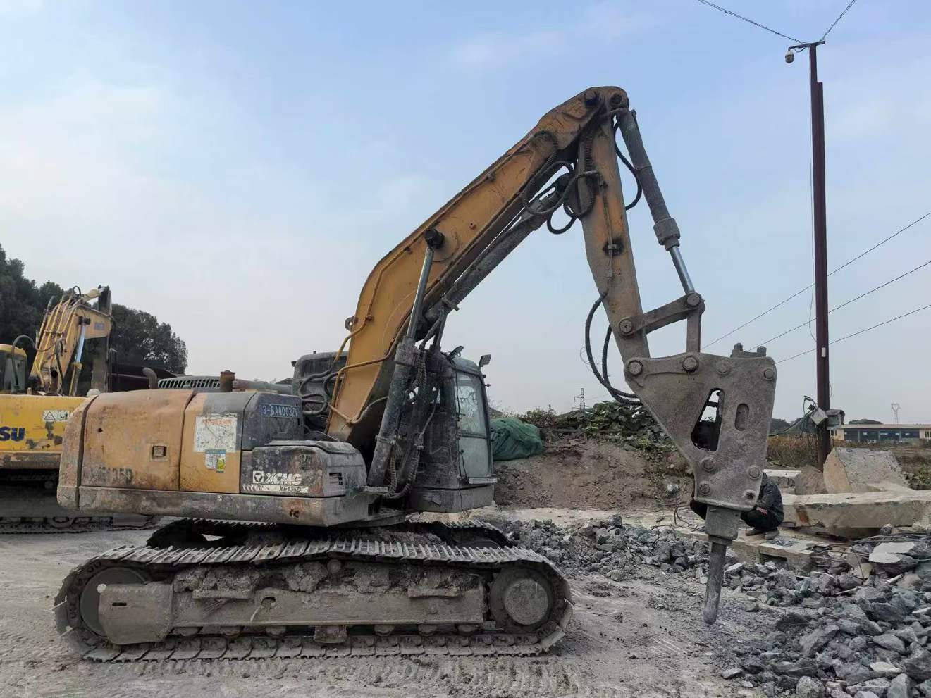 Buy XCMG XE135GA Used Excavator / 1