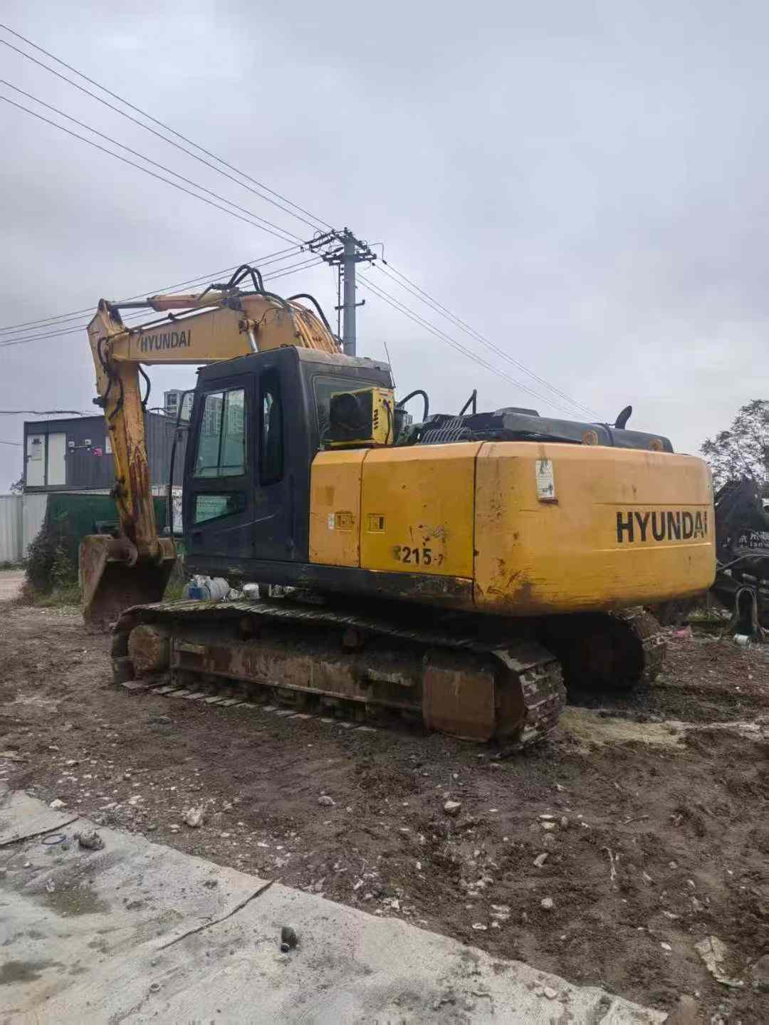 Used Hyundai R215VSN Excavator 2016 Model / 5