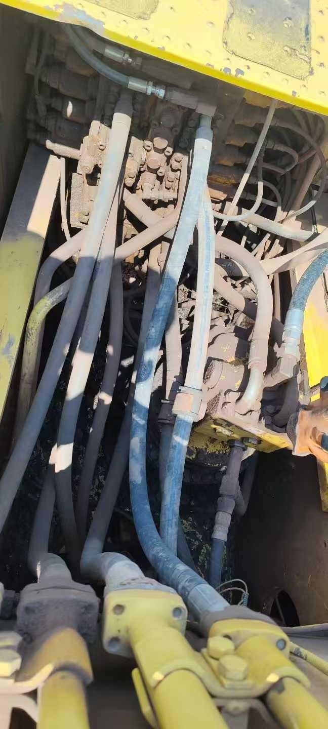 Buy Komatsu PC200-8 Used Excavator / 4 Used Komatsu PC200-8 Excavator 2011 Model / 4