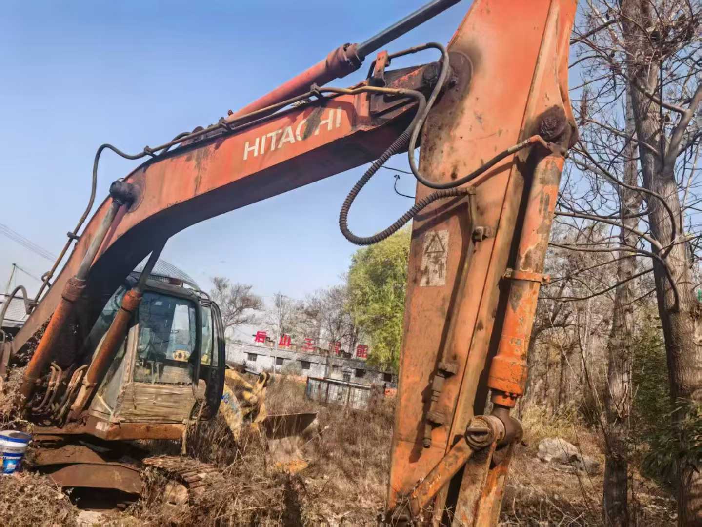 Used Hitachi ZAXIS200 Excavator 2010 Model / 3