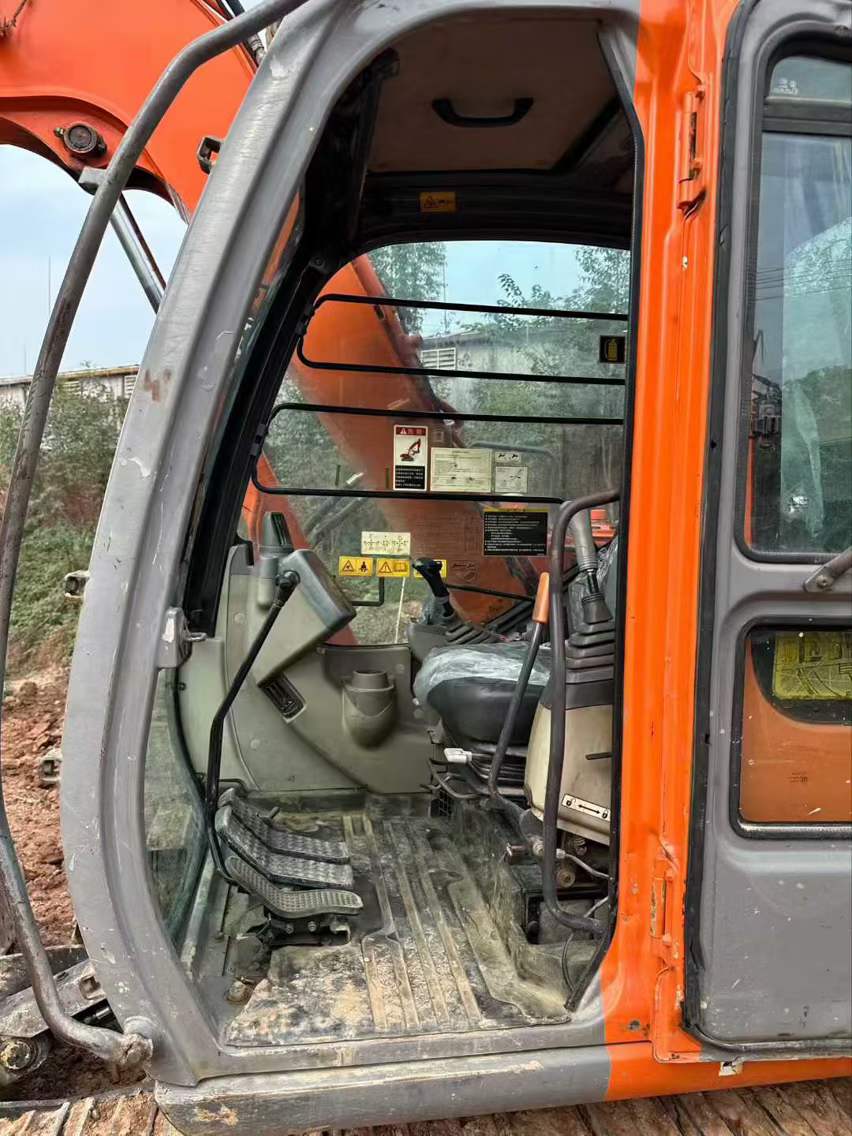 Buy Hitachi ZX70 Used Excavator / 8 Used Hitachi ZX70 Excavator 2012 Model / 8